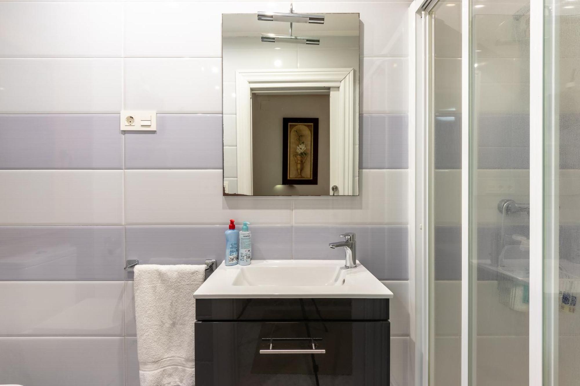 Apartamento En El Mismo Corazon Del Casco Viejo Bilbao Luaran gambar