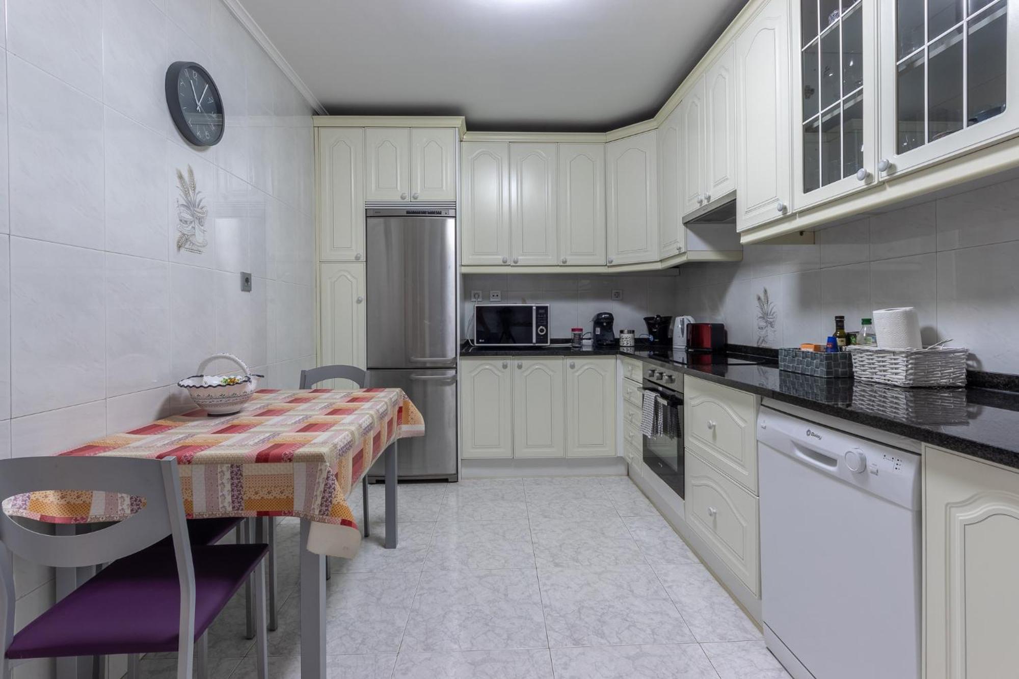 Apartamento En El Mismo Corazon Del Casco Viejo Bilbao Luaran gambar